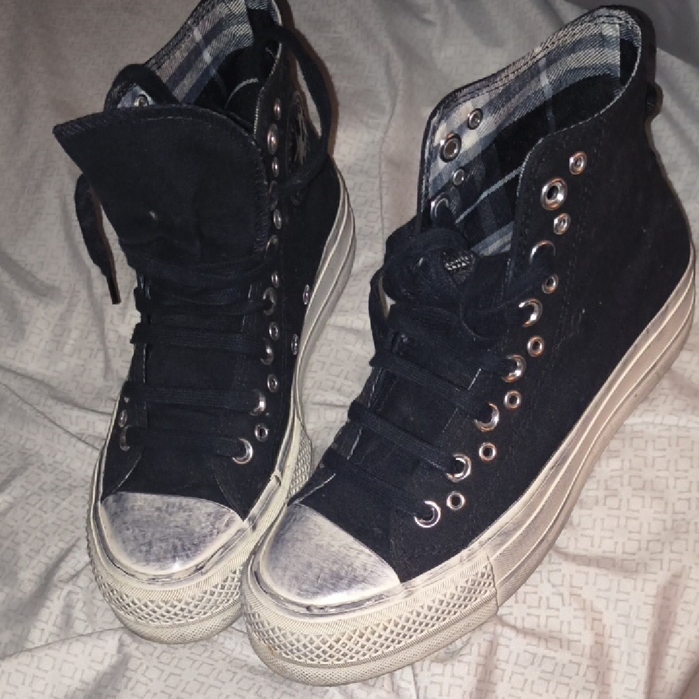 Black Platform Converse Sneakers